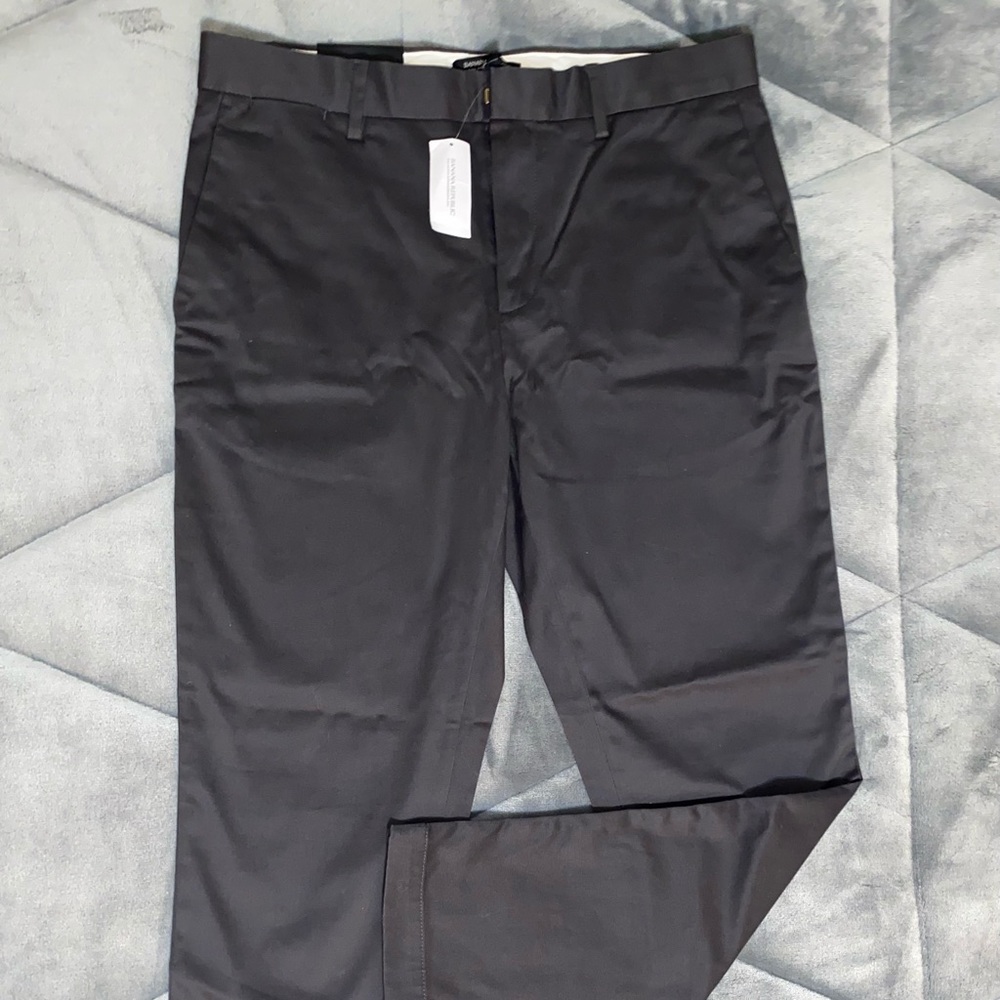 Banana Republic pants- 33/32